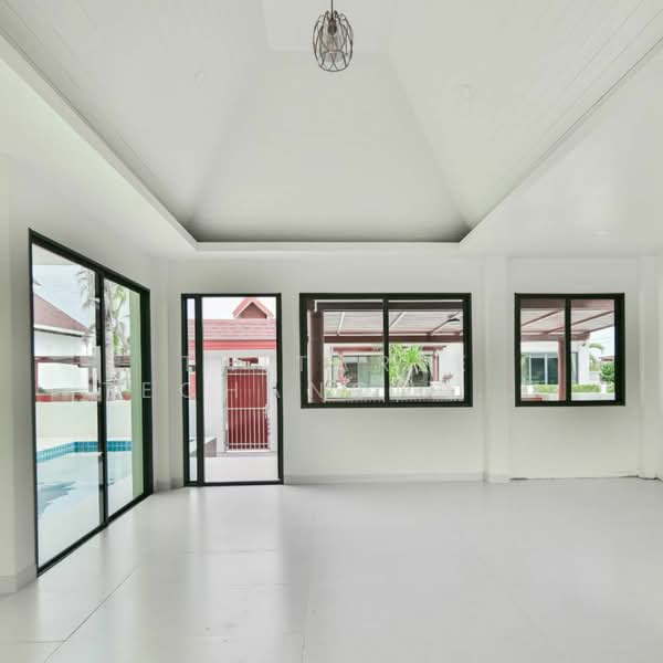Beyond Siam Pool Villas, Prachuap Khiri Khan, Khlong Wan, Muang Prachaubkirikhan, Prachuap Khiri Khan, 3 Bedrooms, 188 sqm, Villa For Sale, by Thitaree Techanonrungrueng, 500246447 - DDproperty.com