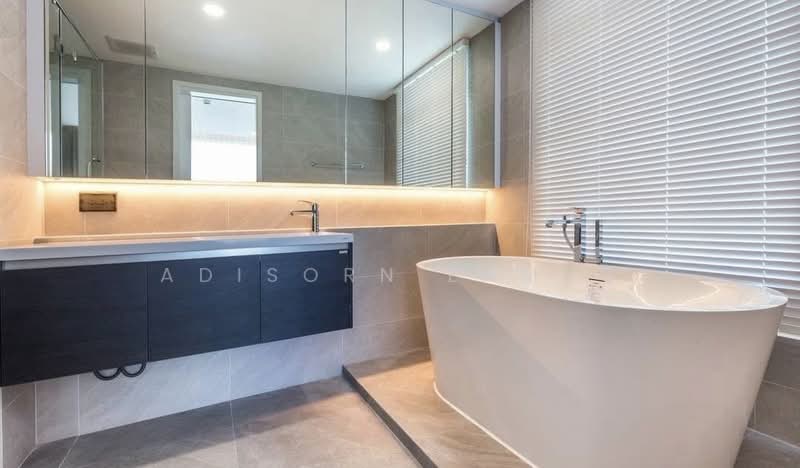 Fullerton Sukhumvit, Bangkok, Sukhumvit Road, Khlong Tan Nua, Watthana, Bangkok, 3 Bedrooms, 125 sqm, Condo For Rent, by Adisorn Eamso, 500246456 - DDproperty.com