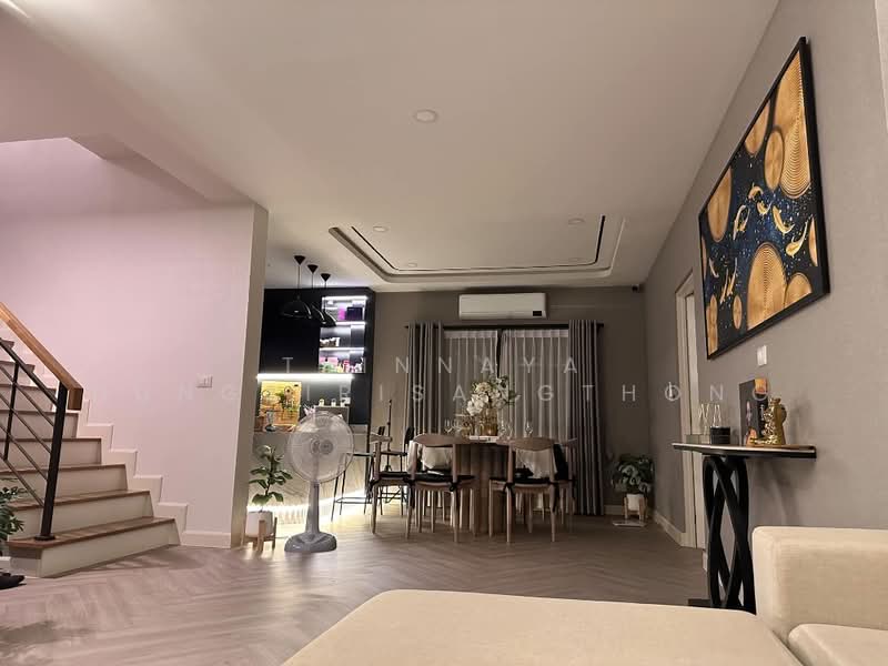 undefined, Bangkok, Bangmot, Thung Khru, Bangkok, 4 Bedrooms, 240 sqm, Single Detached House For Rent, by Trinnaya Dungsirisangthong, 500246460 - DDproperty.com