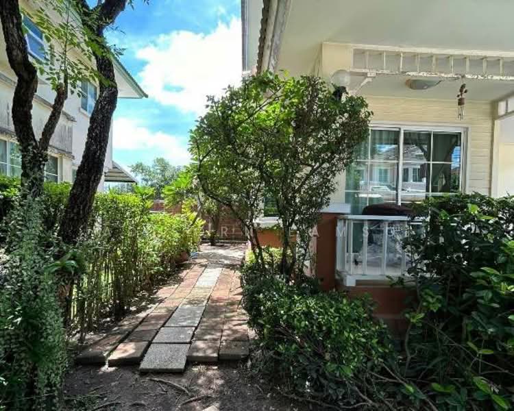 3-BR House, Bangkok, Saen Sab, Min Buri, Bangkok, 3 Bedrooms, 150 sqm, Single Detached House For Sale, by Adisorn Eamso, 500246468 - DDproperty.com