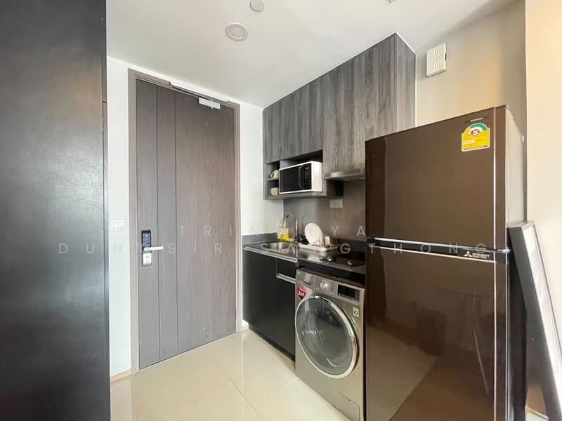 ASHTON Chula-Silom, Bangkok, Rama 4 Road, Si Phraya, Bang Rak, Bangkok, 1 Bedroom, 35 sqm, Condo For Sale, by Trinnaya Dungsirisangthong, 500246470 - DDproperty.com