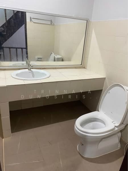 3-BR Townhouse, Bangkok, Nong Bon, Prawet, Bangkok, 3 Bedrooms, 204 sqm, Townhouse For Sale, by Trinnaya Dungsirisangthong, 500246485 - DDproperty.com