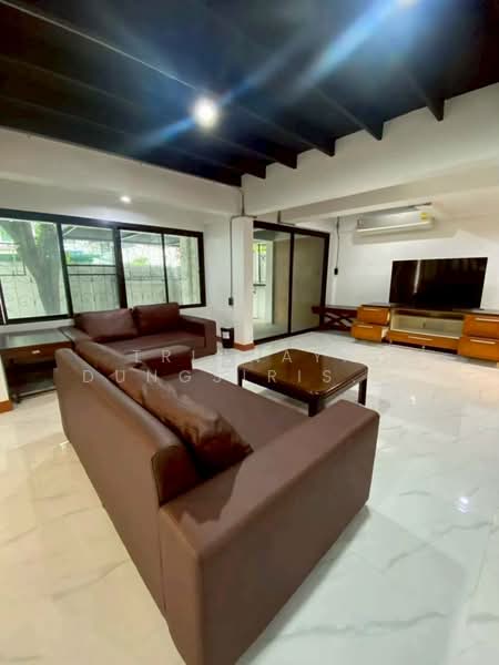 บ้าน 4-ห้องนอน, กรุงเทพ, พลับพลา, วังทองหลาง, กรุงเทพ, 290 ตร.ม., บ้านเดี่ยว ให้เช่า, โดย Trinnaya Dungsirisangthong, 500246488 - DDproperty.com