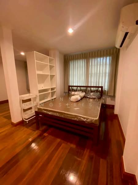 4-BR House, Bangkok, Phlapphla, Wang Thonglang, Bangkok, 4 Bedrooms, 290 sqm, Single Detached House For Rent, by Trinnaya Dungsirisangthong, 500246488 - DDproperty.com