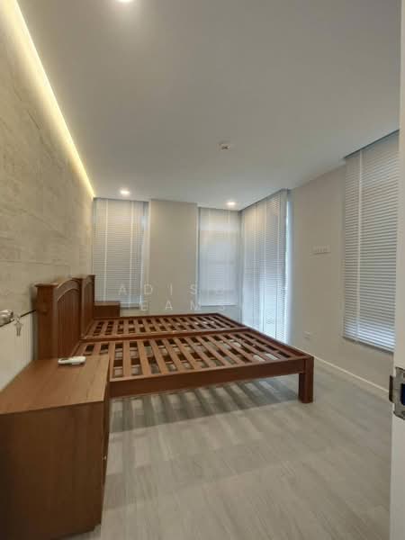 The Amethyst 39, Bangkok, Sukhumvit, Khlong Tan Nua, Watthana, Bangkok, 2 Bedrooms, 80 sqm, Condo For Rent, by Adisorn Eamso, 500246497 - DDproperty.com