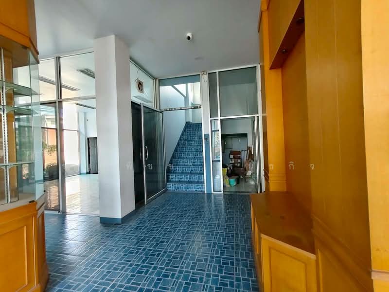 ขาย/ให้เช่า อพาร์ทเม้นท์ 5 ชั้น 47 ห้อง 112 ตรว. Yield 8.2% ทำเลศักยภาพสำโรง-ทางรถไฟสายเก่า, Samut Prakan, Sam Rong Tai, Phra Pra Daeng, Samut Prakan, , 2,240 sqm, Business For Sale, by ชญาพิชชา พันธกิจ, 500246500 - DDproperty.com