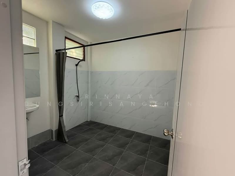 3-BR House, Bangkok, Bang Bon, Bang Bon, Bangkok, 3 Bedrooms, 204 sqm, Single Detached House For Sale, by Trinnaya Dungsirisangthong, 500246535 - DDproperty.com