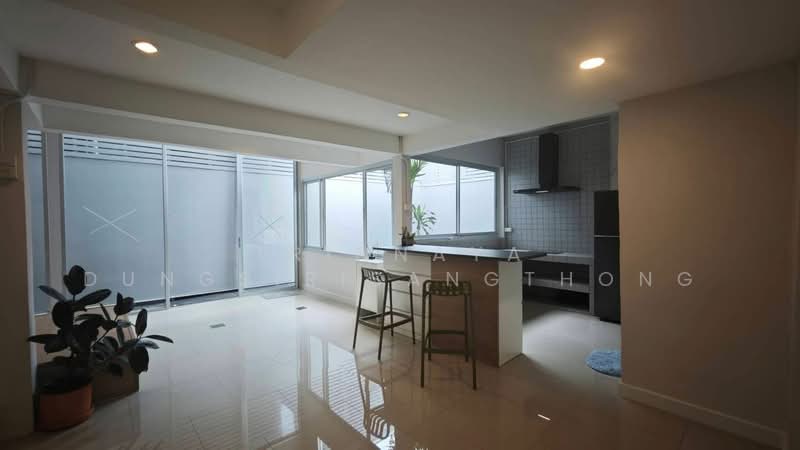 undefined, Bangkok, Lat Phrao, Lat Phrao, Bangkok, 3 Bedrooms, 167 sqm, Single Detached House For Sale, by Trinnaya Dungsirisangthong, 500246543 - DDproperty.com