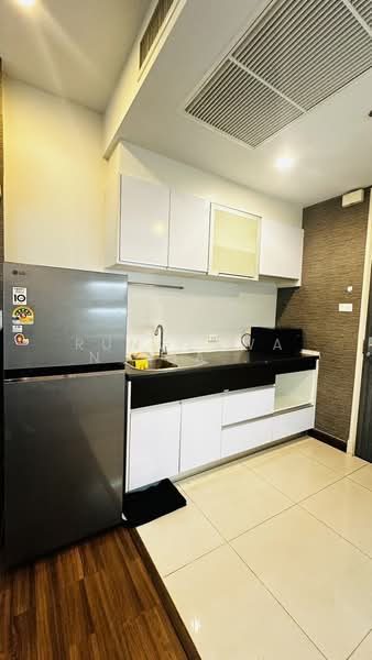 Supalai Lite Sathorn-Charoenrat, Bangkok, 29 Charoenrat Road, Bang Klo, Bang Kho Laem, Bangkok, 1 Bedroom, 49 sqm, Condo For Rent, by Runglawan Ruangsukdi, 500246555 - DDproperty.com