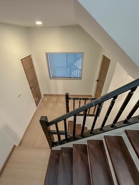 Baan Klang Muang Rama 9 - Ladprao, Bangkok, Soi Ladprao 88, Wang Thonglang, Wang Thonglang, Bangkok, 4 Bedrooms, 260 sqm, Townhouse For Sale, by Manapong Phromphitak, 500246569 - DDproperty.com