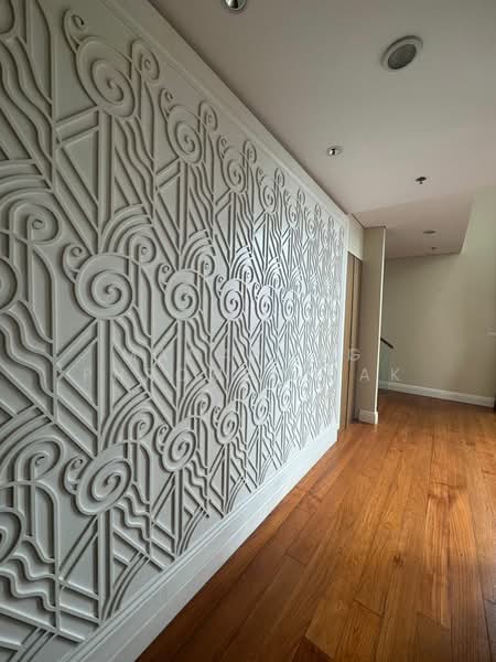 Bright Sukhumvit 24, Bangkok, Sukhumvit 24 Alley, Khong Tan, Khlong Toei, Bangkok, 3 Bedrooms, 180 sqm, Condo For Rent, by Manapong Phromphitak, 500246571 - DDproperty.com