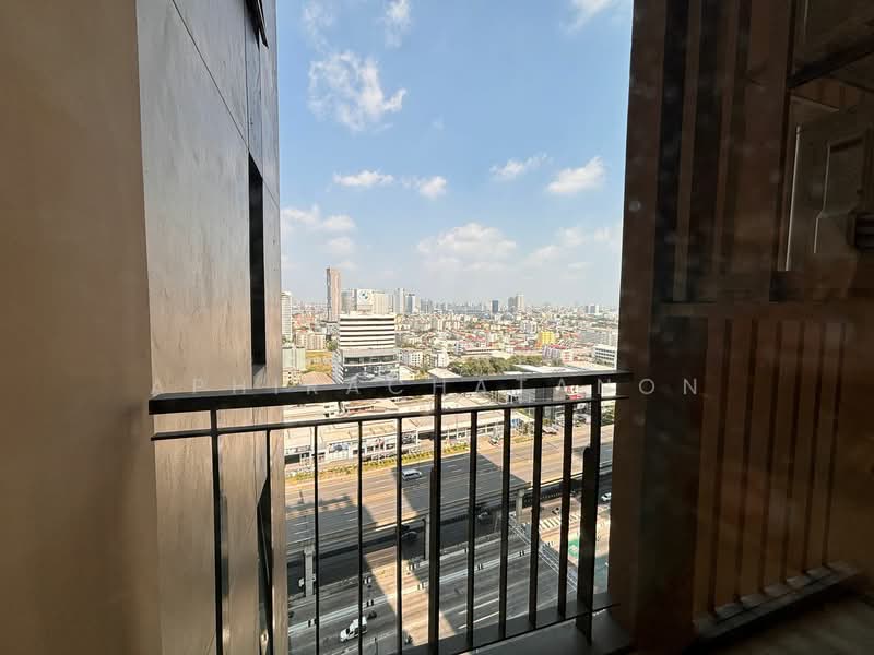 Equinox Phahol Vibha, Bangkok, 345 Paholyothin Road, Jom Phon, Chatuchak, Bangkok, 1 Bedroom, 30 sqm, Condo For Rent, by Natrinee Aphirachatanon, 500246575 - DDproperty.com