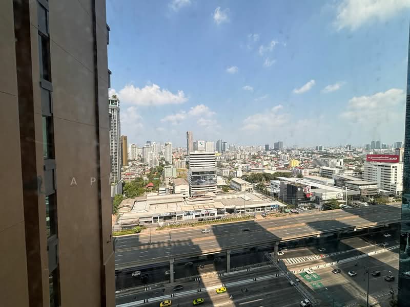 Equinox Phahol Vibha, Bangkok, 345 Paholyothin Road, Jom Phon, Chatuchak, Bangkok, 1 Bedroom, 30 sqm, Condo For Rent, by Natrinee Aphirachatanon, 500246575 - DDproperty.com