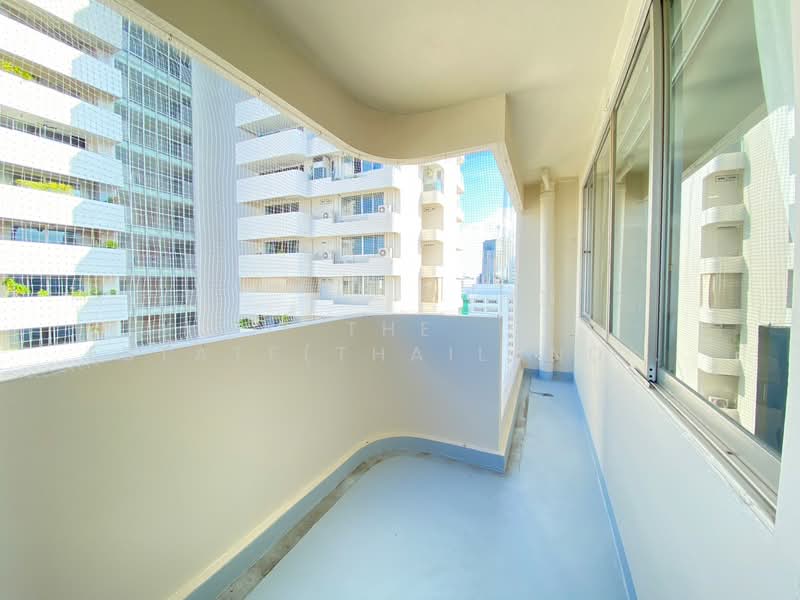 D.S. Tower 1 Sukhumvit 33, Bangkok, Soi Phrom Chit, Khlong Tan Nua, Watthana, Bangkok, 3 Bedrooms, 258 sqm, Condo For Rent, by The Estate(Thailand) Limited, 500246590 - DDproperty.com