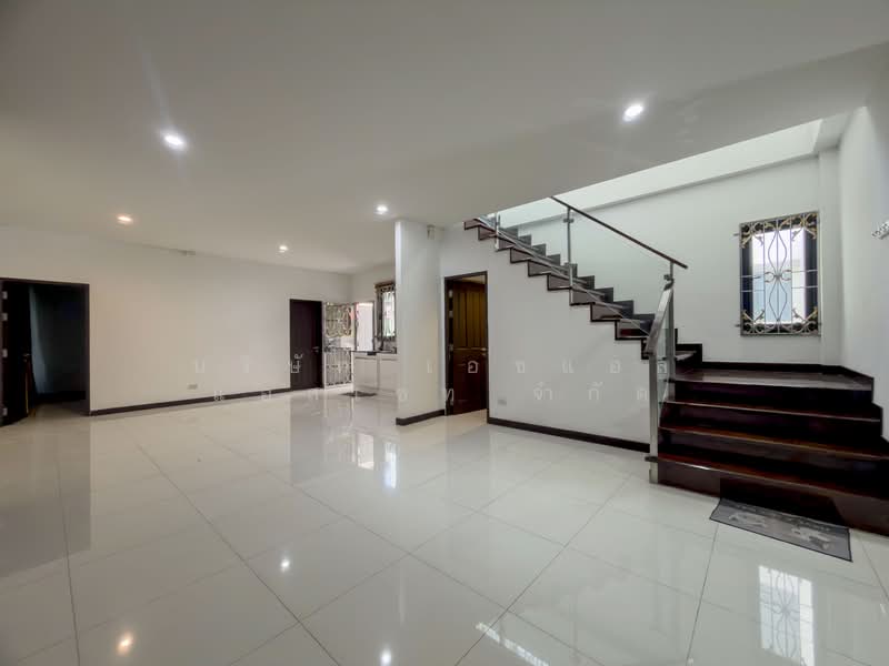 Sirichan Chimphli, Bangkok, Chim Plee, Taling Chan, Bangkok, 4 Bedrooms, 300 sqm, Single Detached House For Sale, by บริษัท เอชแอล แอสเซท จำกัด, 500246602 - DDproperty.com