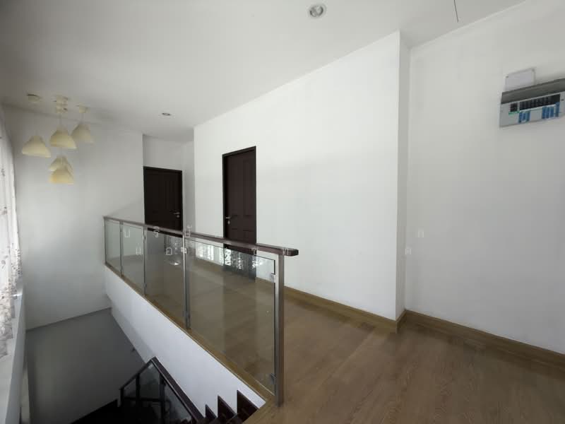 Sirichan Chimphli, Bangkok, Chim Plee, Taling Chan, Bangkok, 4 Bedrooms, 300 sqm, Single Detached House For Sale, by บริษัท เอชแอล แอสเซท จำกัด, 500246602 - DDproperty.com