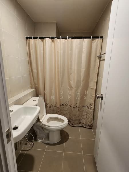 Condo Me Onnut-Rama 9, Bangkok, 87 Chaloem Phrakiat Rama 9 Road, Prawet, Prawet, Bangkok, 2 Bedrooms, 35 sqm, Condo For Rent, by Intouch Abhinorasaeth, 500246615 - DDproperty.com