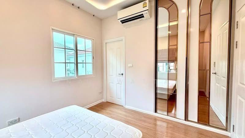 Grandio Ladprao-Kaset Nawamin : แกรนดิโอ ลาดพร้าว-เกษตรนวมินทร์, กรุงเทพ, ซอย นวมินทร์ 42 แยก 27, คลองกุ่ม, บึงกุ่ม, กรุงเทพ, 264 ตร.ม., บ้านเดี่ยว ขาย, โดย Vinai Wattana, 500246622 - DDproperty.com