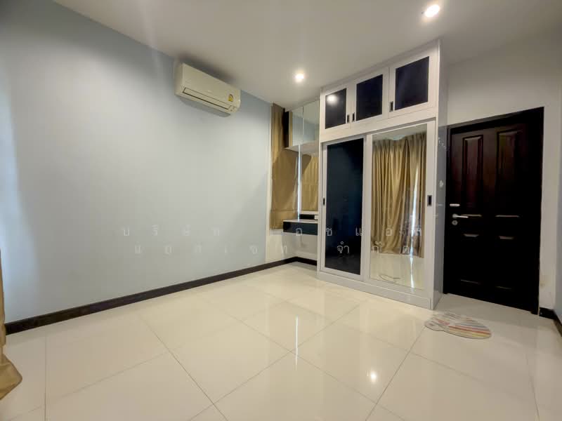 Sirichan Chimphli Taling Chan, Bangkok, Chim Plee, Taling Chan, Bangkok, 4 Bedrooms, 300 sqm, Single Detached House For Rent, by บริษัท เอชแอล แอสเซท จำกัด, 500246624 - DDproperty.com