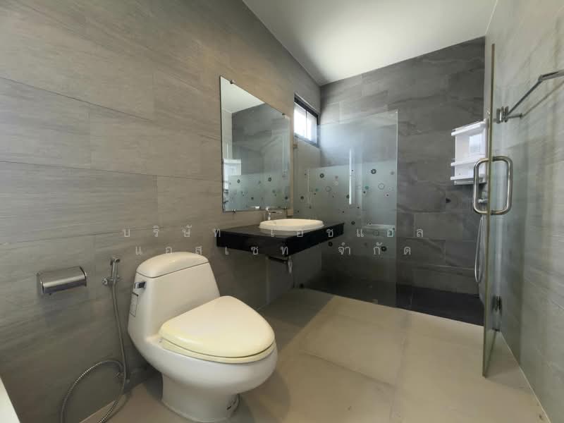 Sirichan Chimphli Taling Chan, Bangkok, Chim Plee, Taling Chan, Bangkok, 4 Bedrooms, 300 sqm, Single Detached House For Rent, by บริษัท เอชแอล แอสเซท จำกัด, 500246624 - DDproperty.com