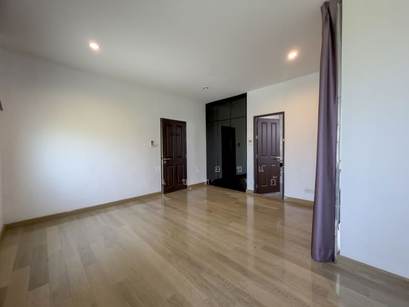 Sirichan Chimphli Taling Chan, Bangkok, Chim Plee, Taling Chan, Bangkok, 4 Bedrooms, 300 sqm, Single Detached House For Rent, by บริษัท เอชแอล แอสเซท จำกัด, 500246624 - DDproperty.com