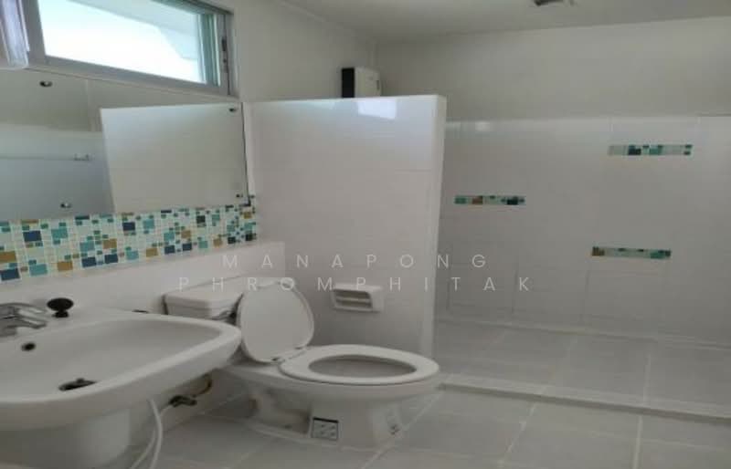 Baan Mai Rama 9 - Srinakarin, Bangkok, Soi Krungthep Kreetha 7, Hua Mak, Bang Kapi, Bangkok, 3 Bedrooms, 132 sqm, Townhouse For Rent, by Manapong Phromphitak, 500246644 - DDproperty.com