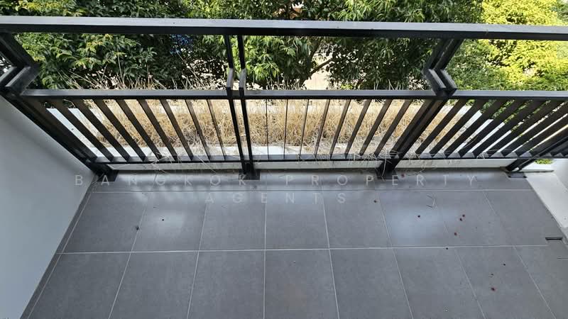 The Next Garden Suites, Bangkok, 111 Soi Sukhumvit 52, Sukhumvit Road, Bang Chak, Phra Khanong, Bangkok, 2 Bedrooms, 80 sqm, Condo For Rent, by BANGKOK PROPERTY AGENTS, 500246650 - DDproperty.com