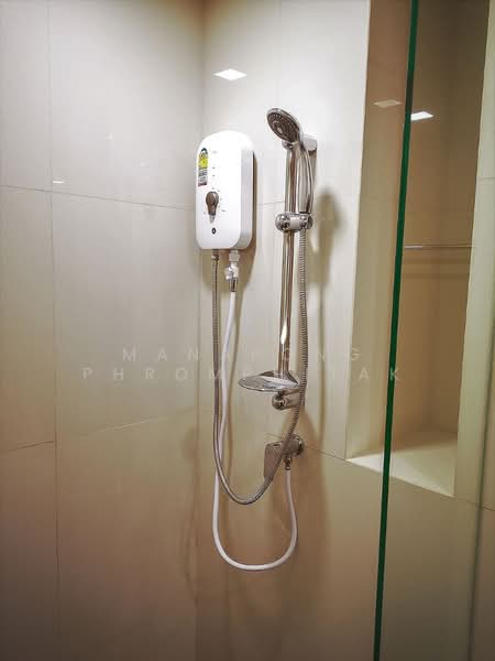 Chambers On-Nut Station, Bangkok, Soi Sukhumvit 81, Sukhumvit Road, Phra Kanong Nua, Watthana, Bangkok, 1 Bedroom, 27 sqm, Condo For Rent, by Manapong Phromphitak, 500246654 - DDproperty.com