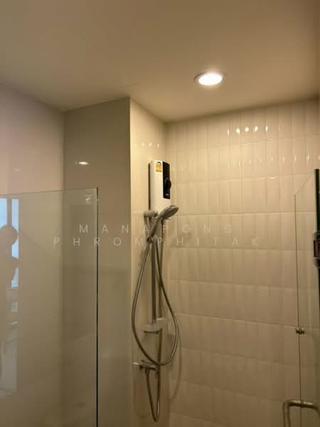 Life Asoke, Bangkok, Asoke-Dindang Road, Bang Kapi, Huai Khwang, Bangkok, 1 Bedroom, 36 sqm, Condo For Rent, by Manapong Phromphitak, 500246658 - DDproperty.com