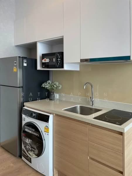 Noble Around Sukhumvit 33, Bangkok, 17 Soi Sukhumvit 33, Khlong Tan Nua, Watthana, Bangkok, 1 Bedroom, 34 sqm, Condo For Rent, by Rattanaphon Yungprakhon, 500246665 - DDproperty.com