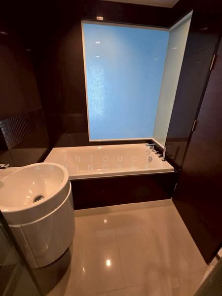 Rhythm Sathorn : ริทึ่ม สาทร, กรุงเทพ, 141 ซอยสาทร 21, ยานนาวา, สาทร, กรุงเทพ, 45 ตร.ม., คอนโด ให้เช่า, โดย Intouch Abhinorasaeth, 500246704 - DDproperty.com