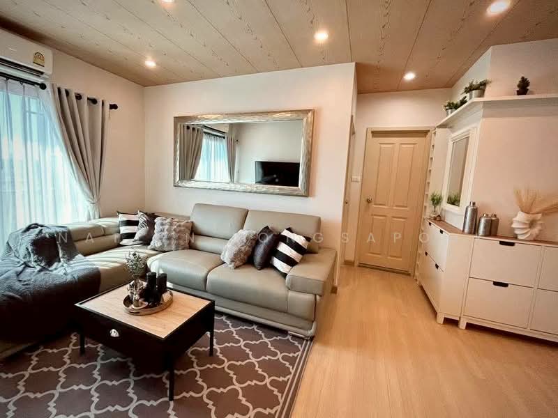 Supalai Veranda Rama 9, Bangkok, 349 Rama 9, Bang Kapi, Huai Khwang, Bangkok, 3 Bedrooms, 120 sqm, Condo For Rent, by Natlyn Kongsapook, 500246715 - DDproperty.com