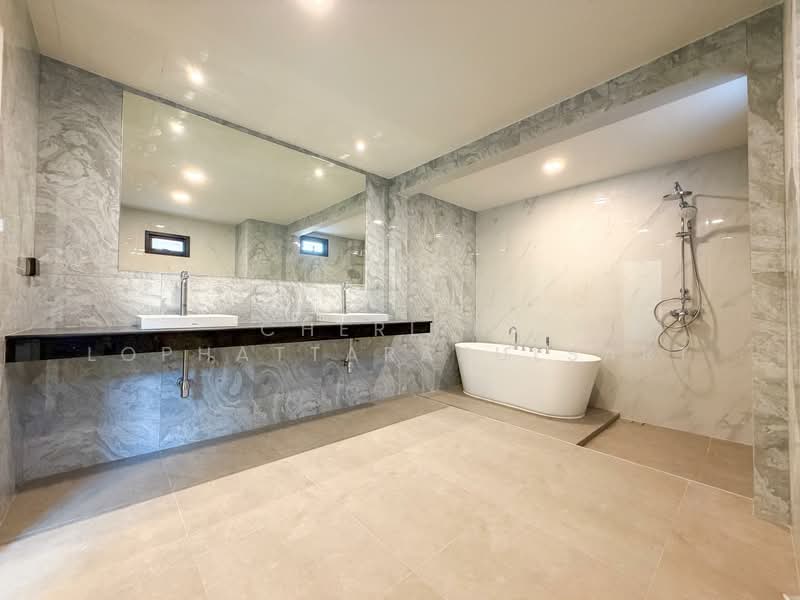 Laddarom Pinklao-Kanchanapisek, Nonthaburi, Kanchanaphisek Road, Bang Muang, Bang Yai, Nonthaburi, 4 Bedrooms, 220 sqm, Single Detached House For Sale, by Cherlin  Lophattarakulsart, 500246734 - DDproperty.com