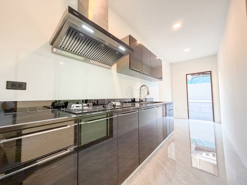 Laddarom Pinklao-Kanchanapisek, Nonthaburi, Kanchanaphisek Road, Bang Muang, Bang Yai, Nonthaburi, 4 Bedrooms, 220 sqm, Single Detached House For Sale, by Cherlin  Lophattarakulsart, 500246734 - DDproperty.com