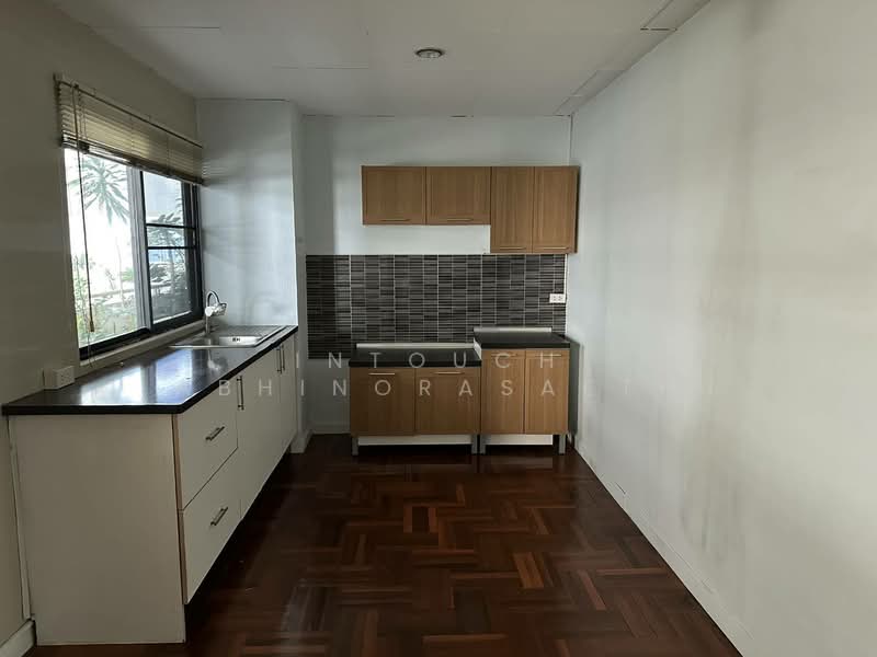 Fare Tower, Bangkok, Soi Sukhumvit 50, Phra Kanong, Khlong Toei, Bangkok, 2 Bedrooms, 74 sqm, Condo For Rent, by Intouch Abhinorasaeth, 500246751 - DDproperty.com