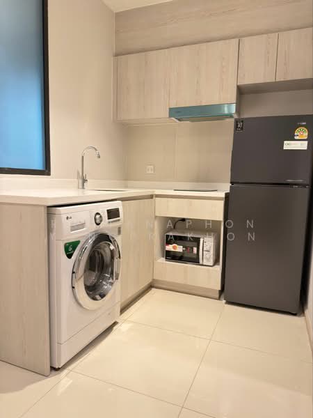 Life One Wireless, Bangkok, 1 Wireless Road, Lumphini, Pathum Wan, Bangkok, 1 Bedroom, 35 sqm, Condo For Rent, by Rattanaphon Yungprakhon, 500246759 - DDproperty.com