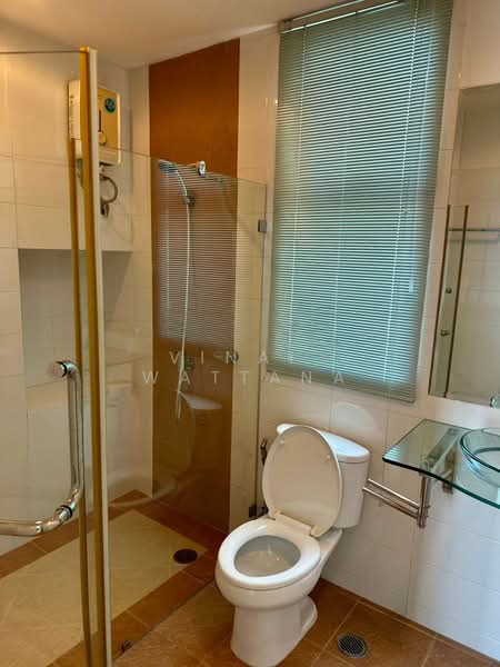 The Complete Rajprarop, Bangkok, 10/18 Rajaprarop Road, Thanon Phaya Thai, Ratchathewi, Bangkok, 2 Bedrooms, 55 sqm, Condo For Rent, by Vinai  Wattana, 500246762 - DDproperty.com