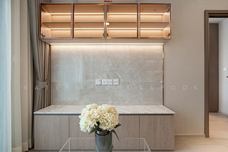 Life Phahon-Ladprao, Bangkok, 996 Phahonyothin Road, Jom Phon, Chatuchak, Bangkok, 1 Bedroom, 35 sqm, Condo For Rent, by Natlyn Kongsapook, 500246764 - DDproperty.com