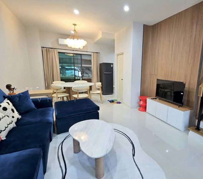 Baan Klang Muang Rama 9-Krungthep Kreetha, Bangkok, Soi Kanchanaphisek 23, Saphan Sung, Saphan Sung, Bangkok, 3 Bedrooms, 152 sqm, Townhouse For Rent, by Vinai  Wattana, 500246776 - DDproperty.com