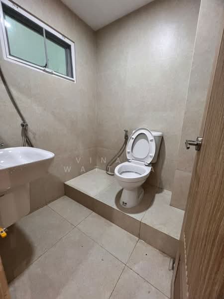 3-BR Townhouse, Bangkok, Bang Khun Sri, Bangkok Noi, Bangkok, 3 Bedrooms, 90 sqm, Townhouse For Sale, by Vinai  Wattana, 500246784 - DDproperty.com