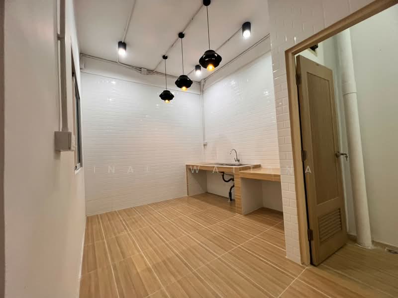 ทาวน์เฮ้าส์ 3-ห้องนอน, กรุงเทพ, บางขุนศรี, บางกอกน้อย, กรุงเทพ, 90 ตร.ม., ทาวน์เฮ้าส์ ขาย, โดย Vinai Wattana, 500246784 - DDproperty.com