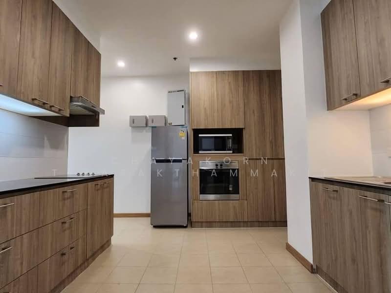 The Madison, Bangkok, Sukhumvit 41, Khlong Tan Nua, Watthana, Bangkok, 2 Bedrooms, 150 sqm, Condo For Rent, by Chayakorn Tirarakthammakit, 500246786 - DDproperty.com