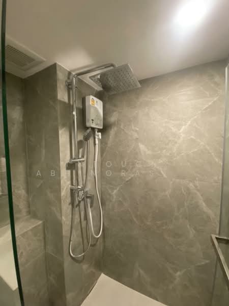 SOHO Bangkok Ratchada, Bangkok, 74 Pracha Rat Bamphen Rd, Huai Khwang, Huai Khwang, Bangkok, 1 Bedroom, 36 sqm, Condo For Sale, by Intouch Abhinorasaeth, 500246793 - DDproperty.com