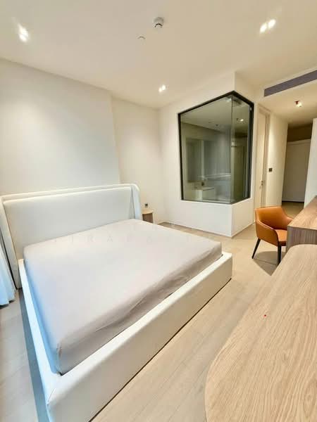 The Strand Thonglor, Bangkok, 36 Soi Sukhumvit 55, Khlong Tan Nua, Watthana, Bangkok, 2 Bedrooms, 111 sqm, Condo For Rent, by Chayakorn Tirarakthammakit, 500246826 - DDproperty.com