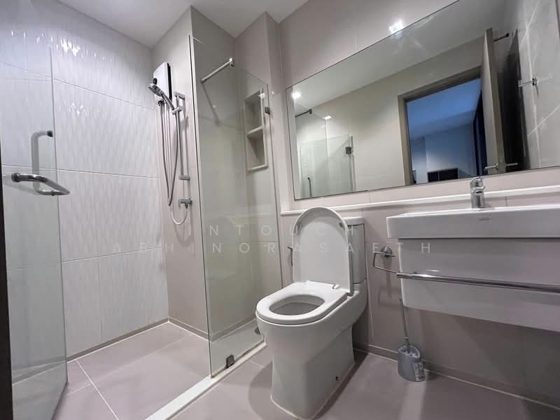 Life Asoke-Rama 9, Bangkok, 626 Asoke-Dindaeng Road, Makkasan, Ratchathewi, Bangkok, 1 Bedroom, 33 sqm, Condo For Rent, by Intouch Abhinorasaeth, 500246829 - DDproperty.com