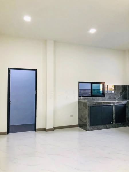 3 Bedroom House for Sale in East Pattaya, Chon Buri (Pattaya), Bang Lamung, Bang Lamung (Pattaya), Chon Buri (Pattaya), 3 Bedrooms, 125 sqm, Single Detached House For Sale, by PLC real estate, 500246849 - DDproperty.com