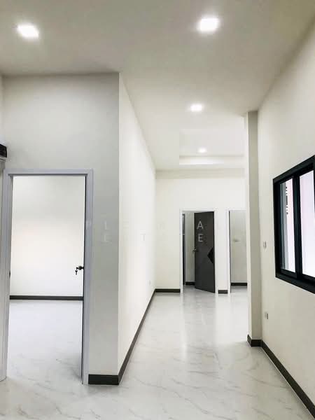 3 Bedroom House for Sale in East Pattaya, Chon Buri (Pattaya), Bang Lamung, Bang Lamung (Pattaya), Chon Buri (Pattaya), 3 Bedrooms, 125 sqm, Single Detached House For Sale, by PLC real estate, 500246849 - DDproperty.com