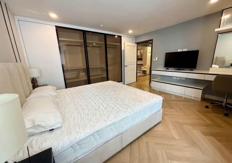 President Park Sukhumvit 24, Bangkok, 99 Sukhumvit 24 Alley, Khlongtoei Nua, Watthana, Bangkok, 3 Bedrooms, 223 sqm, Condo For Rent, by Chayakorn Tirarakthammakit, 500246856 - DDproperty.com