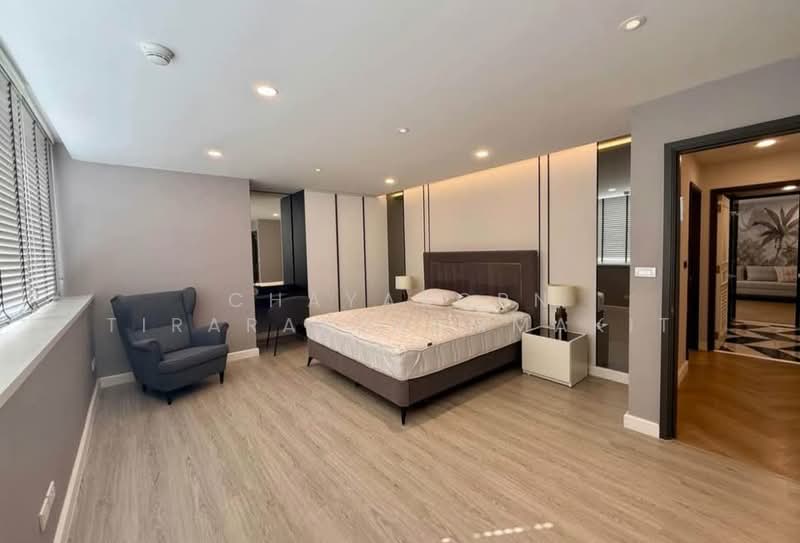 President Park Sukhumvit 24, Bangkok, 99 Sukhumvit 24 Alley, Khlongtoei Nua, Watthana, Bangkok, 3 Bedrooms, 223 sqm, Condo For Rent, by Chayakorn Tirarakthammakit, 500246856 - DDproperty.com