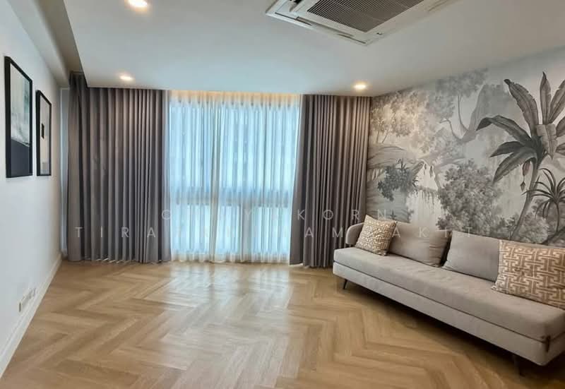 President Park Sukhumvit 24, Bangkok, 99 Sukhumvit 24 Alley, Khlongtoei Nua, Watthana, Bangkok, 3 Bedrooms, 223 sqm, Condo For Rent, by Chayakorn Tirarakthammakit, 500246856 - DDproperty.com